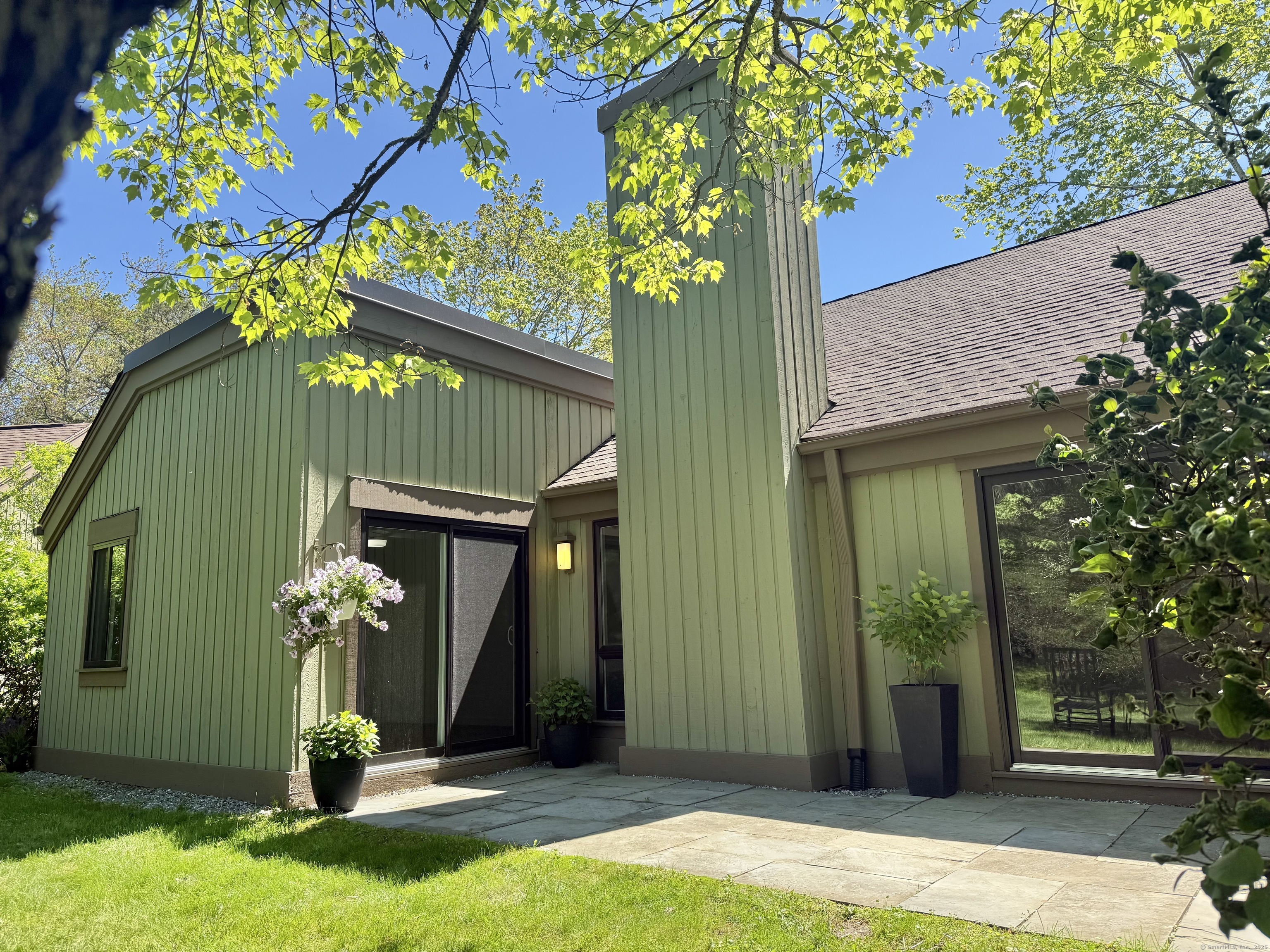 740 Heritage Village #B, Southbury, Connecticut image 21