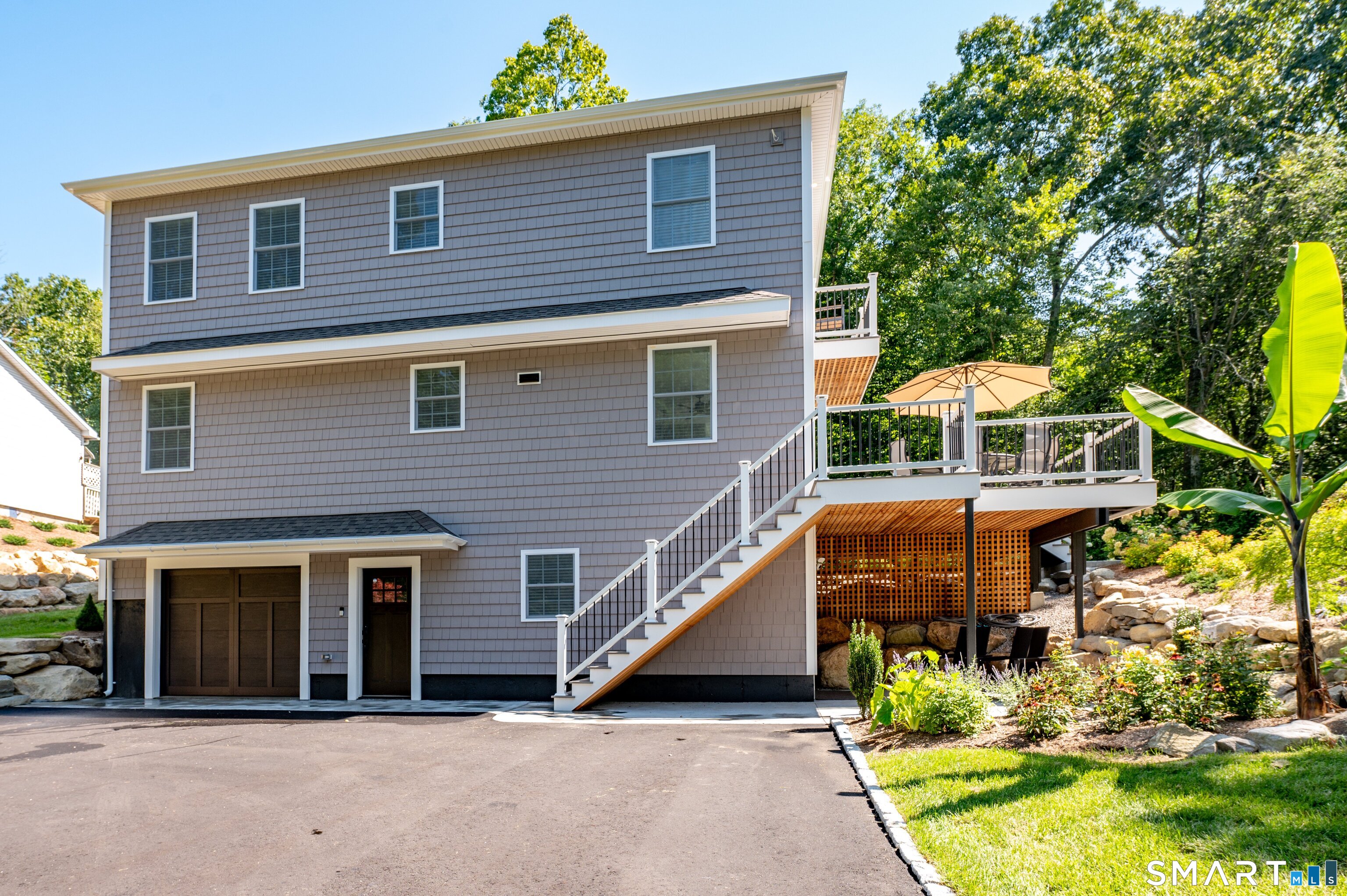 117 Lake Drive