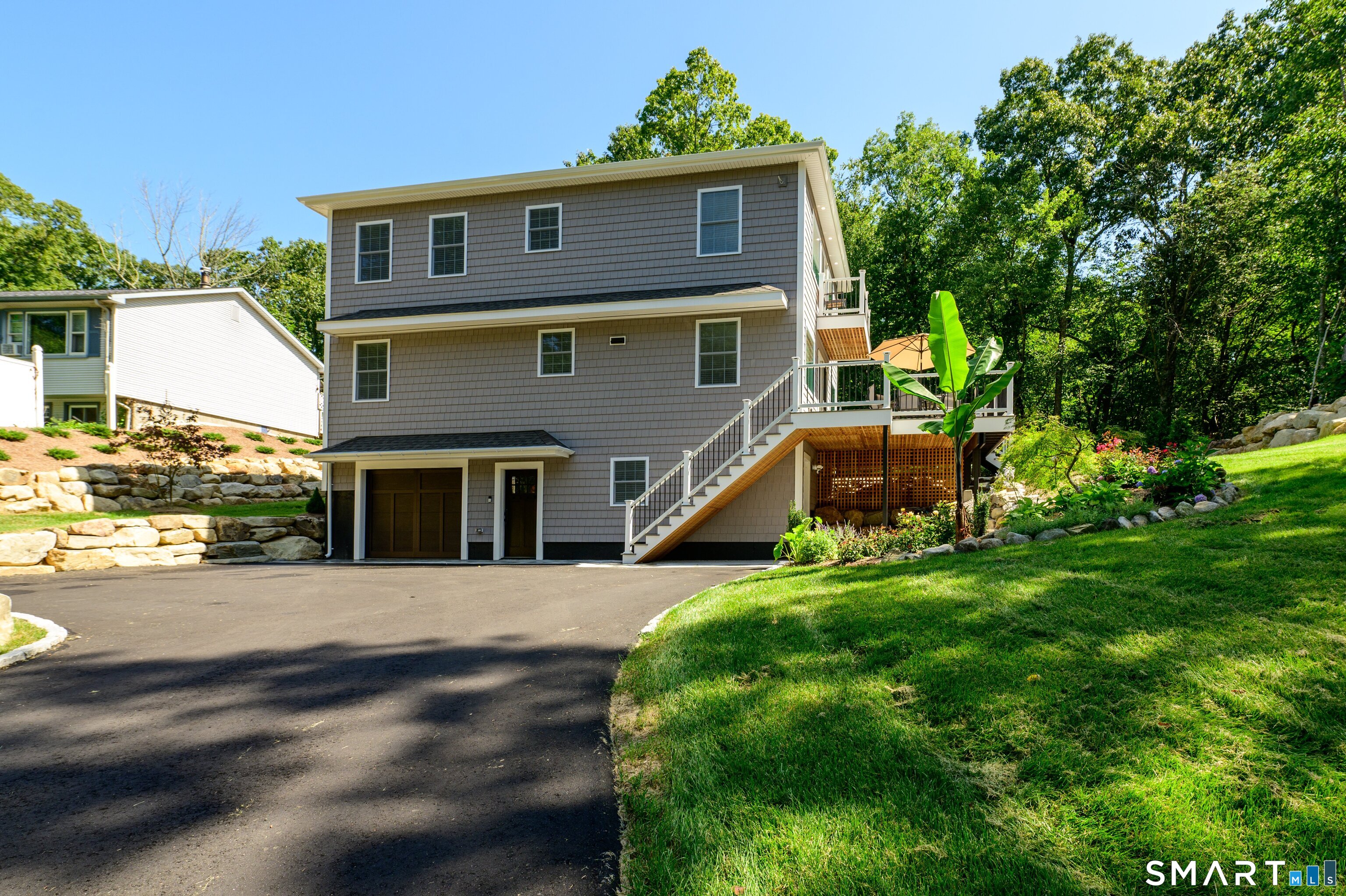 117 Lake Drive