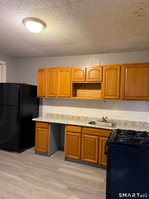 Photo of 50 York Street, Hartford, CT 06106 (MLS # 24146929)