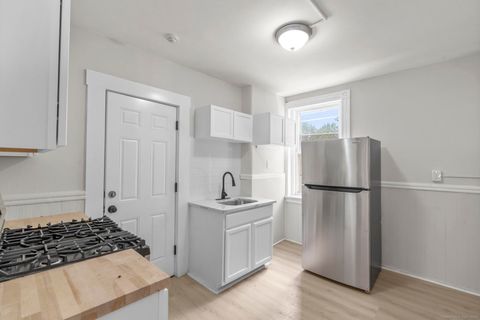 Photo of 236 Oak Street, New Britain, CT 06051 (MLS # 24134182)