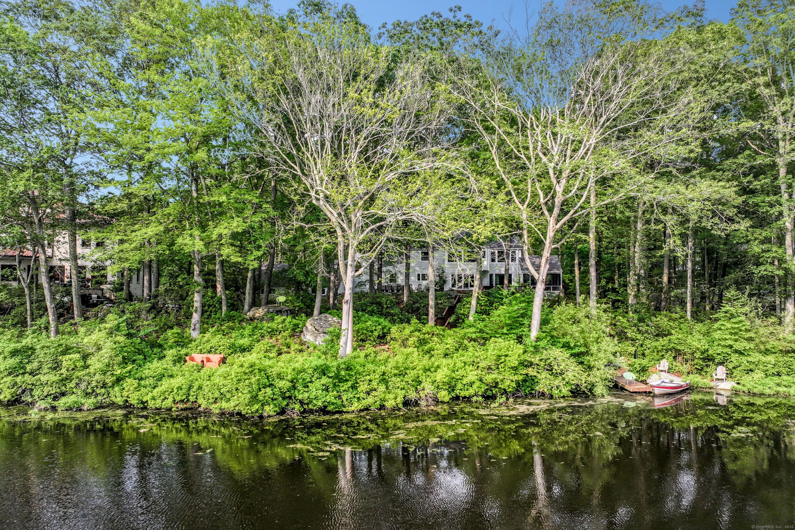 Stamford, Connecticut 06903, United States, 5 Bedrooms Bedrooms, ,4 BathroomsBathrooms,Residential,Active,153197