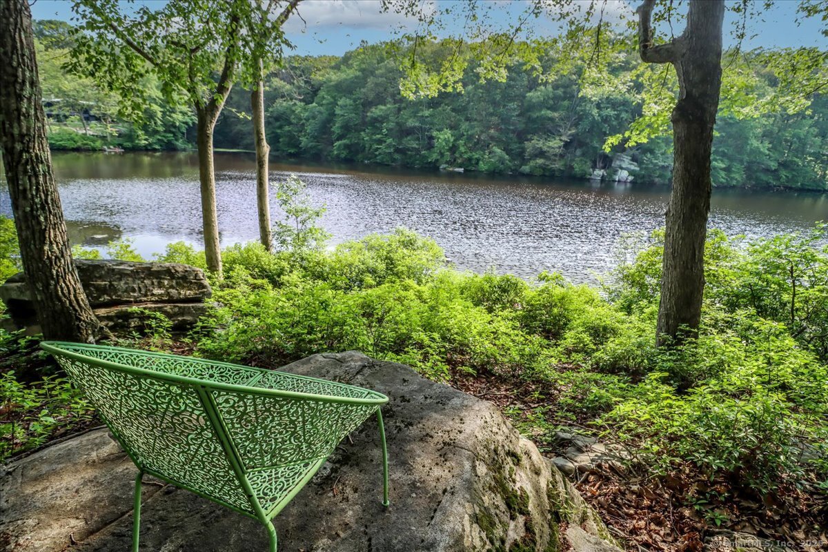 Stamford, Connecticut 06903, United States, 5 Bedrooms Bedrooms, ,4 BathroomsBathrooms,Residential,Active,153197