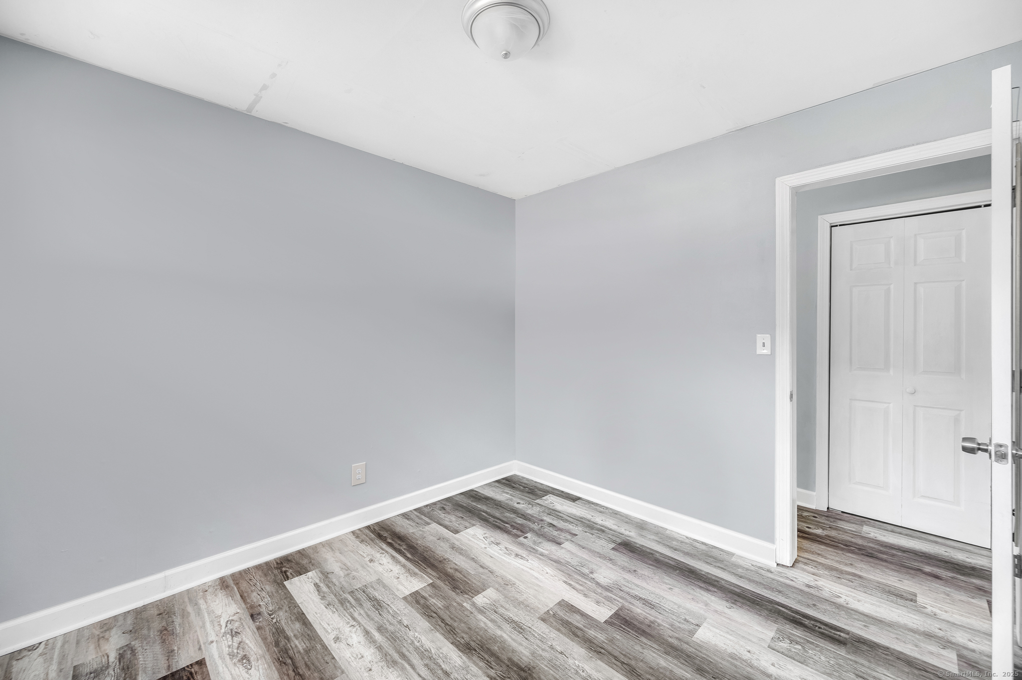 111 Green Manor Drive, East Hartford, Connecticut image 17