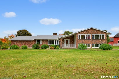 570 East Street South Suffield CT 06078