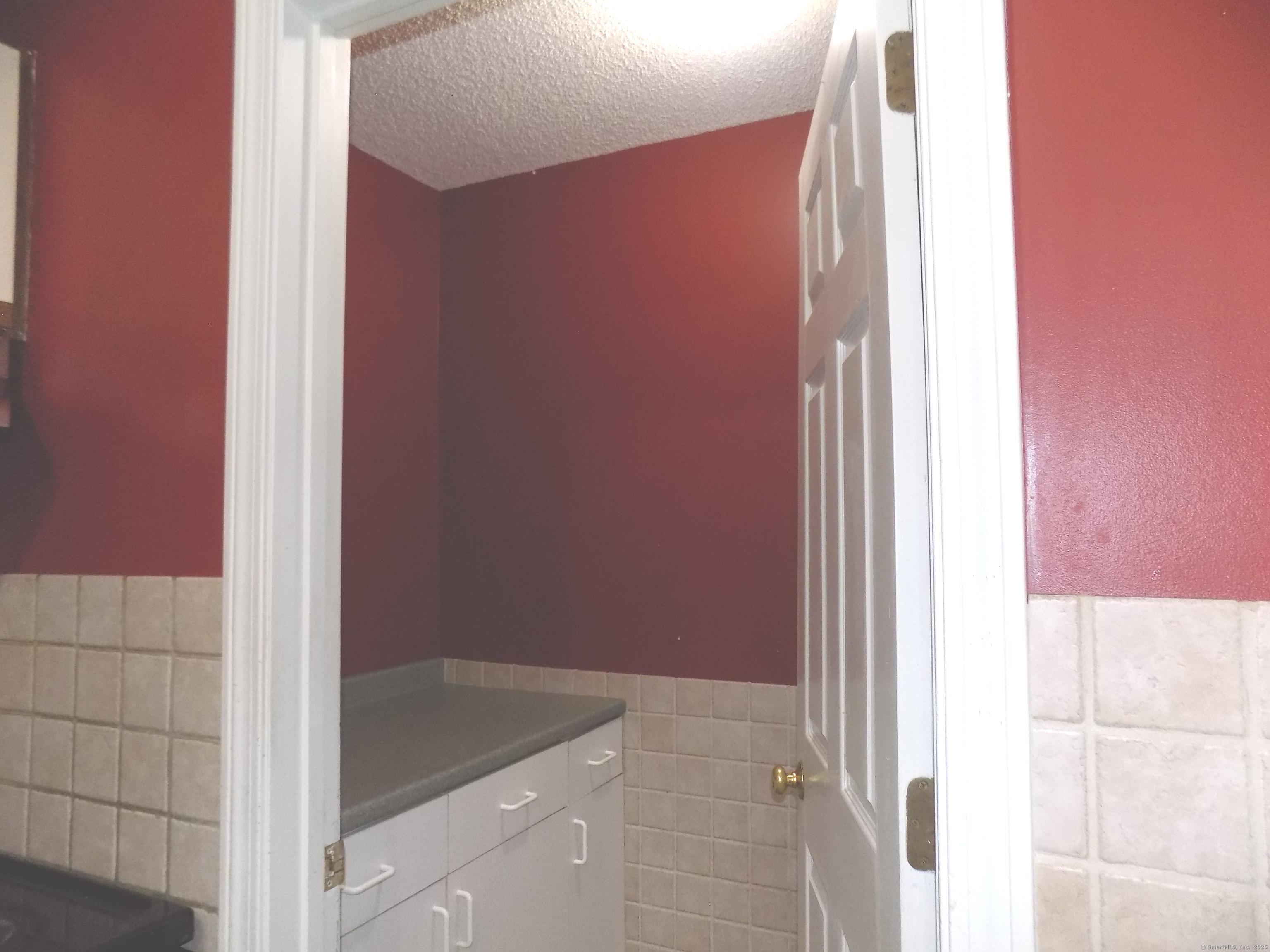 187 Lovers Lane #13, Torrington, Connecticut image 9
