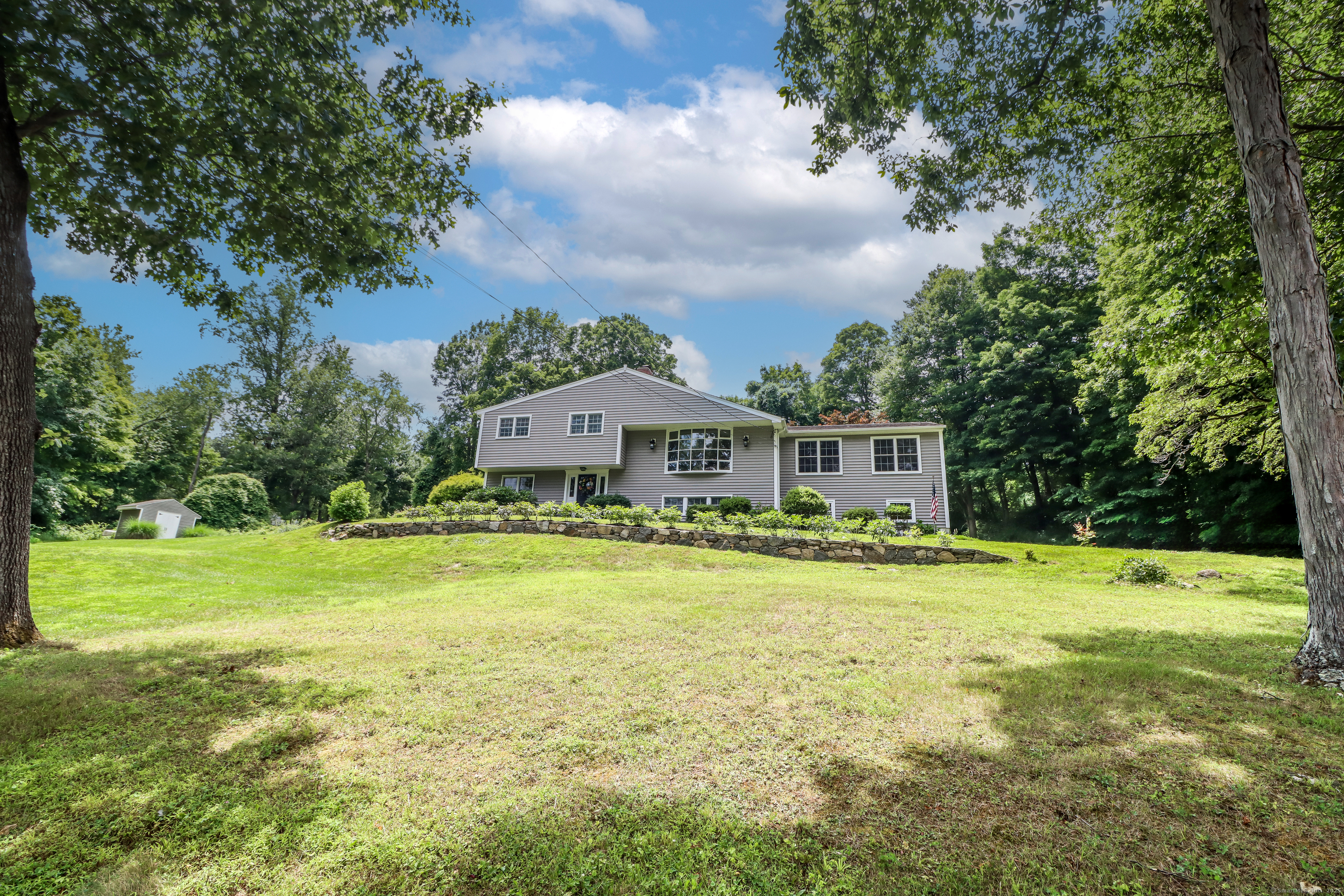 21 Lillinonah Drive