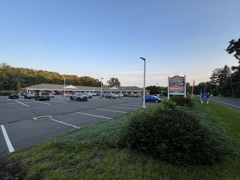 518 Salmon Brook Street #6 Granby CT 06035