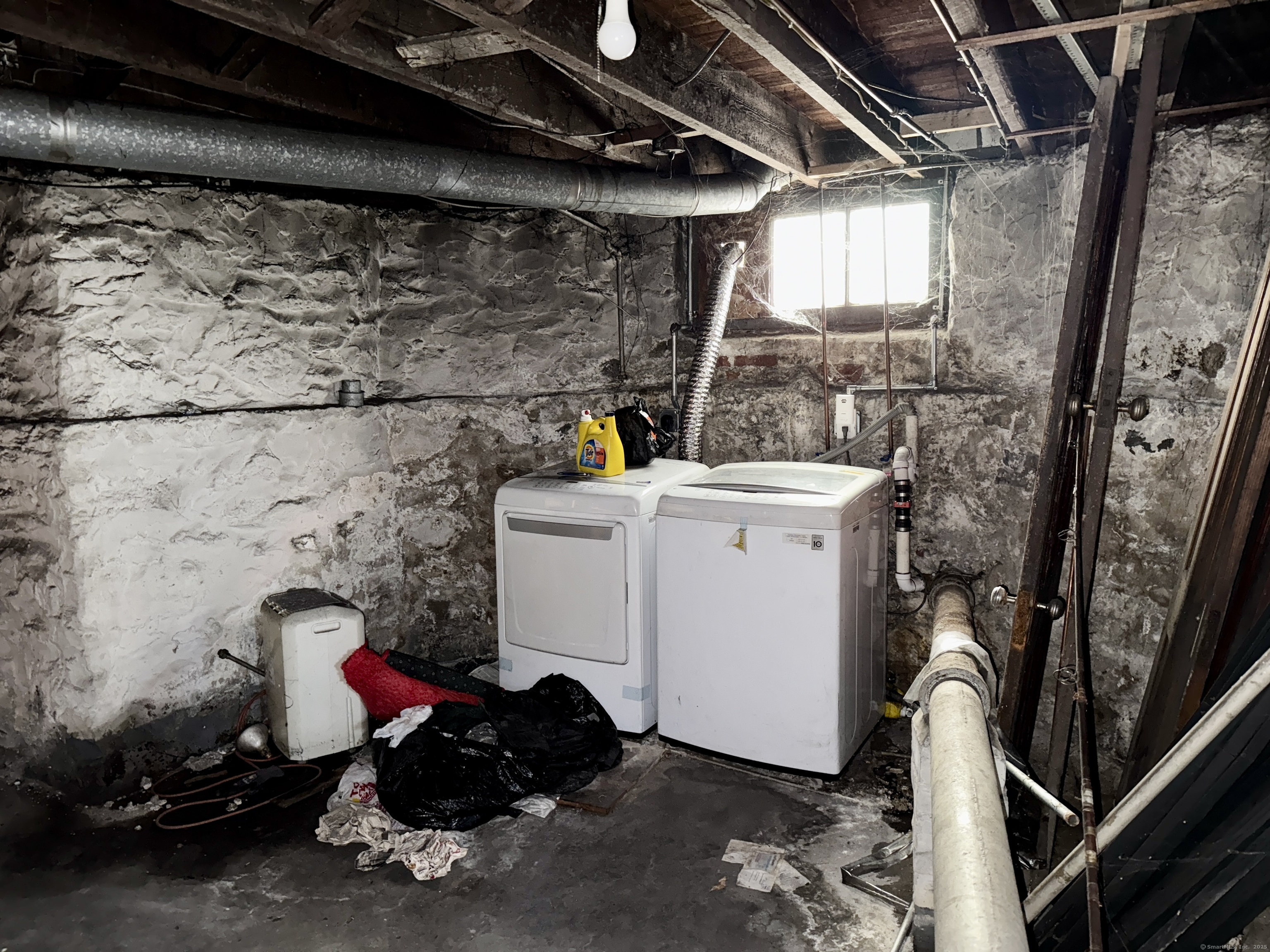 62 Pixlee Place, Bridgeport, Connecticut image 32