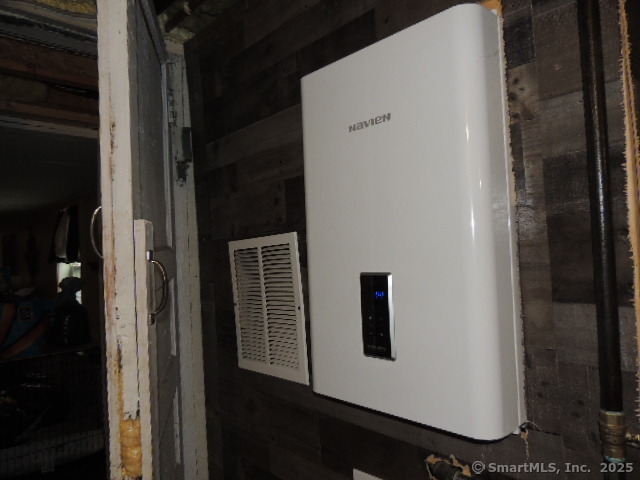 2081 Hartford Turnpike, North Haven, Connecticut image 34