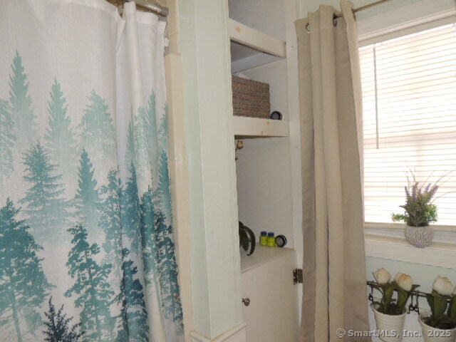 2081 Hartford Turnpike, North Haven, Connecticut image 11