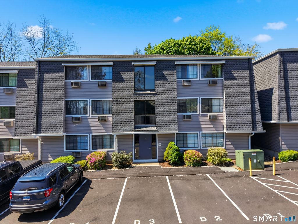 Photo of 187 Flax Hill Road #D1, Norwalk, CT 06854 (MLS # 24172753)