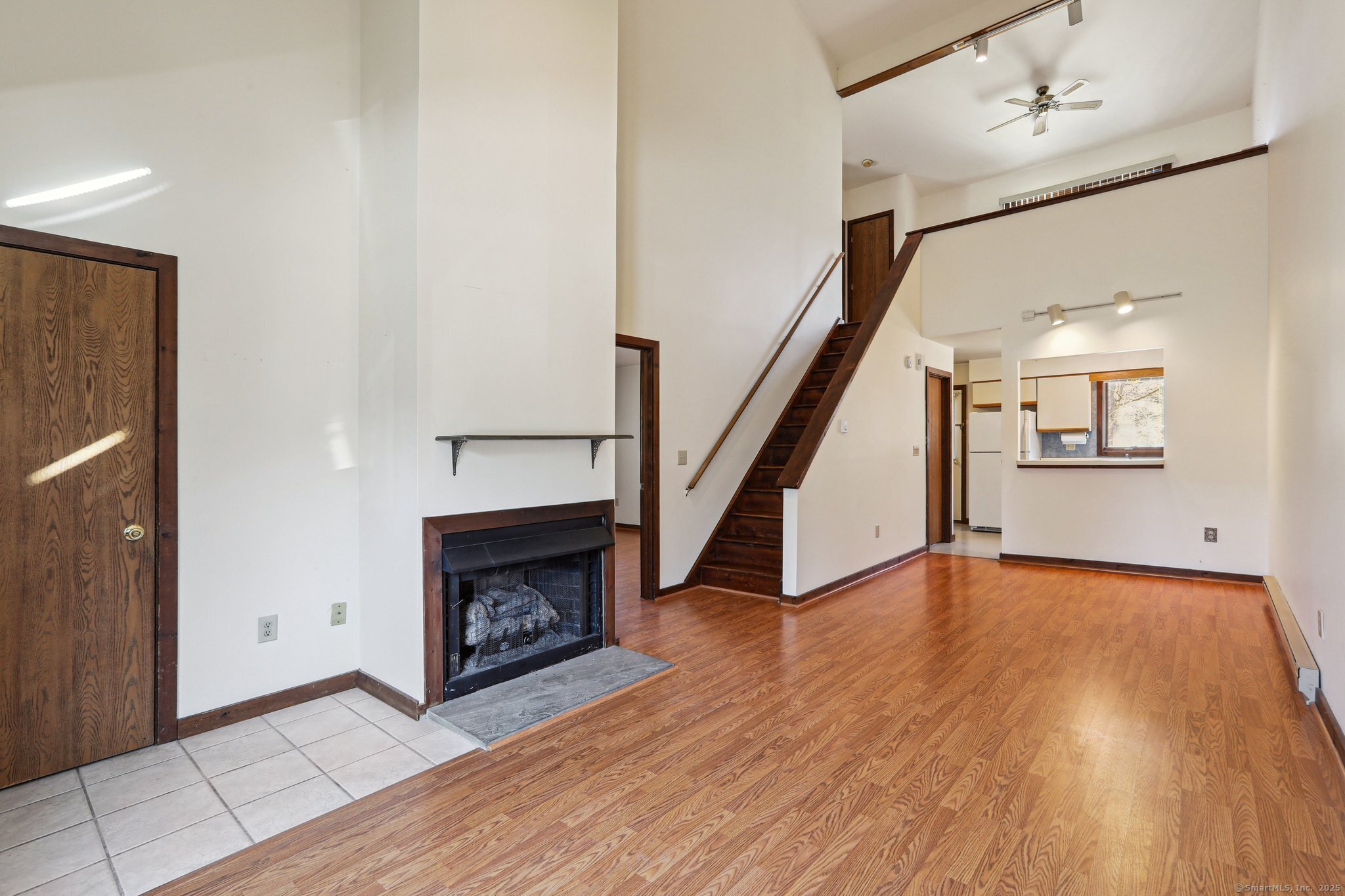 44 Twin Oaks #44, New Milford, Connecticut image 2