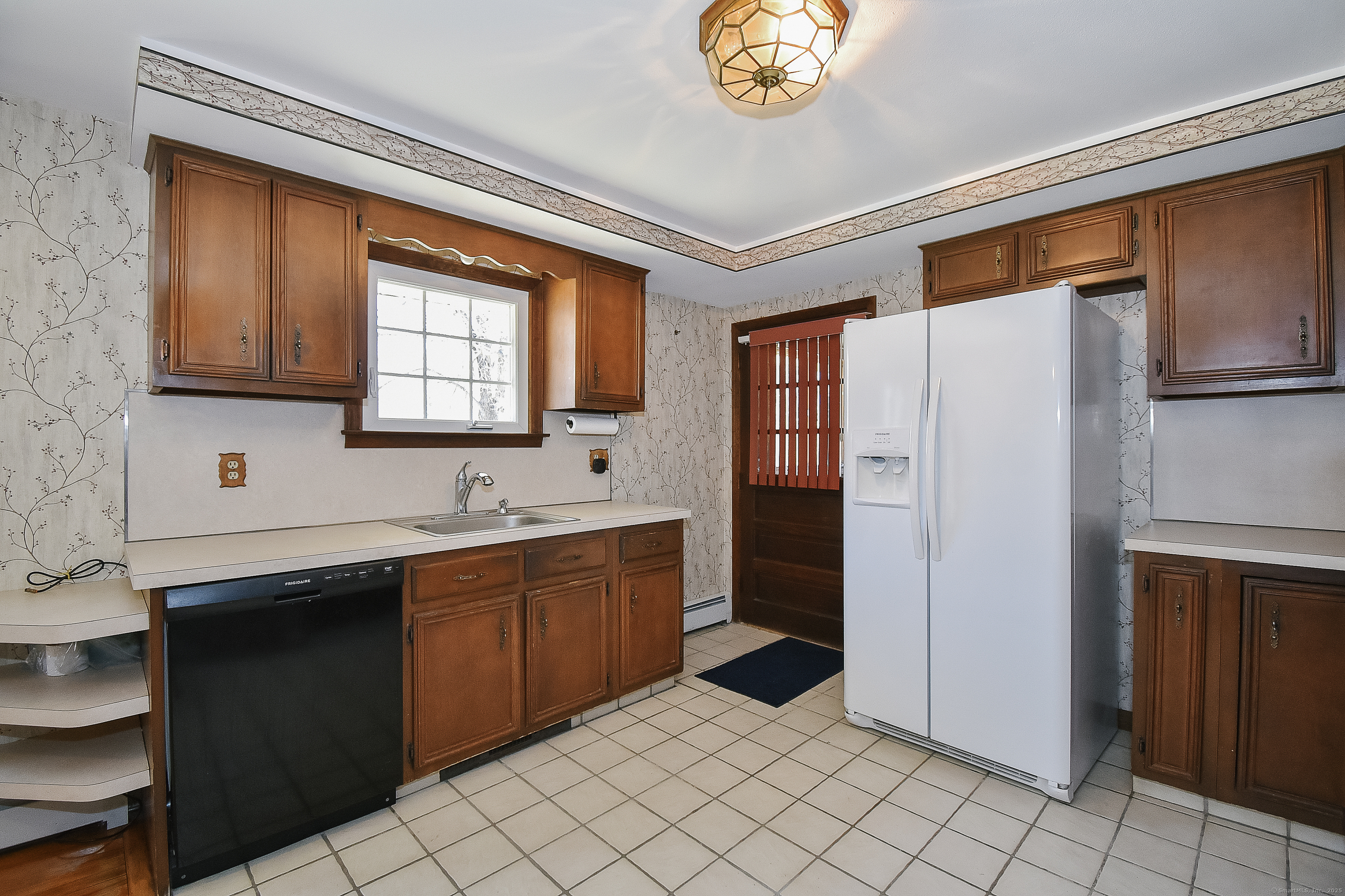 72 Johnnycake Mountain Road, Burlington, Connecticut image 18