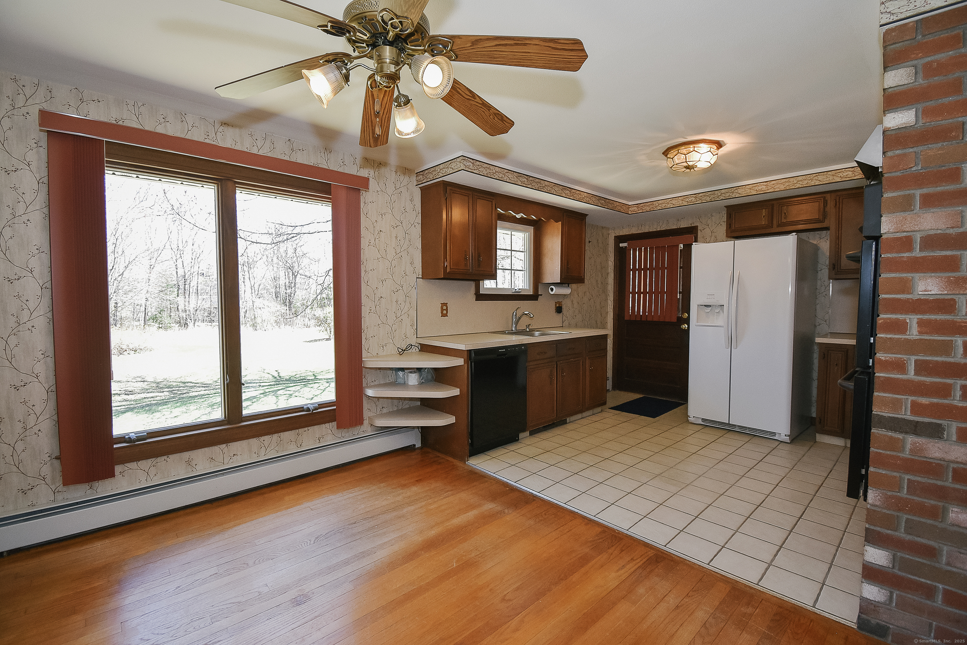72 Johnnycake Mountain Road, Burlington, Connecticut image 8