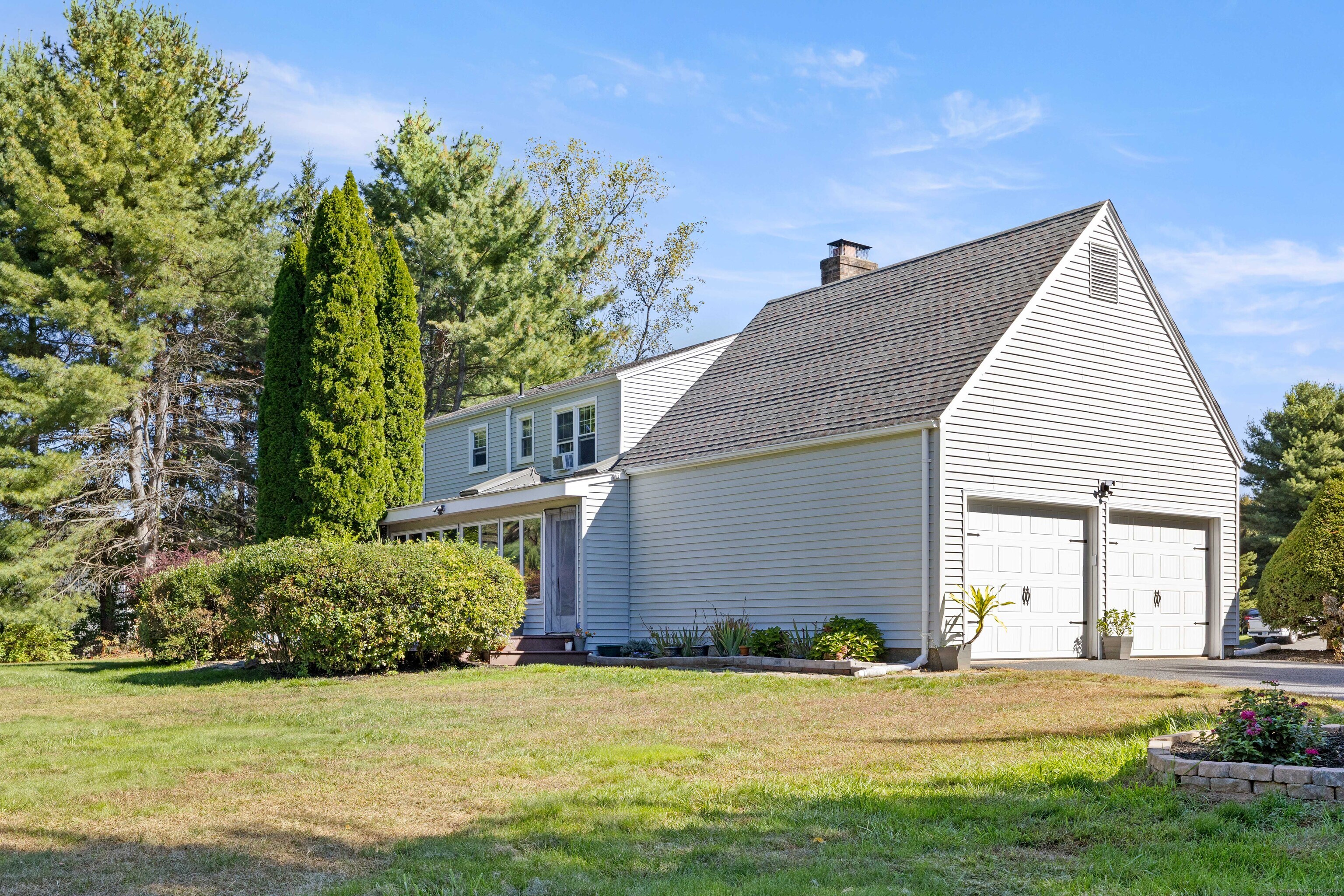 9 Meadowlark Drive