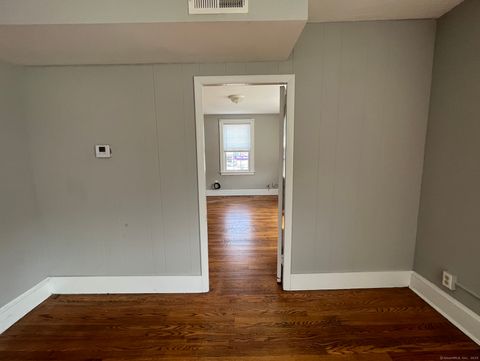 Tiny photo for 861 Farmington Avenue #2nd Floor, Berlin, CT 06037 (MLS # 24161333)