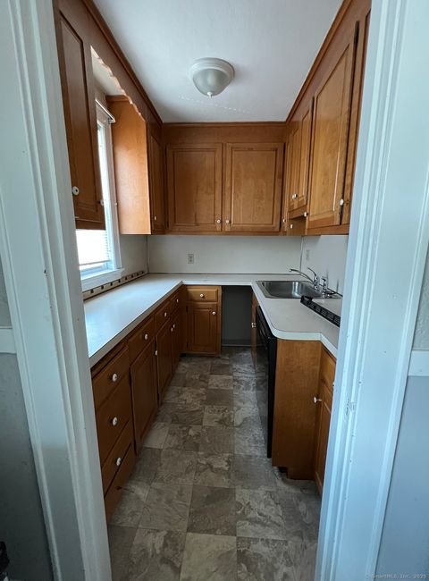 Tiny photo for 861 Farmington Avenue #2nd Floor, Berlin, CT 06037 (MLS # 24161333)