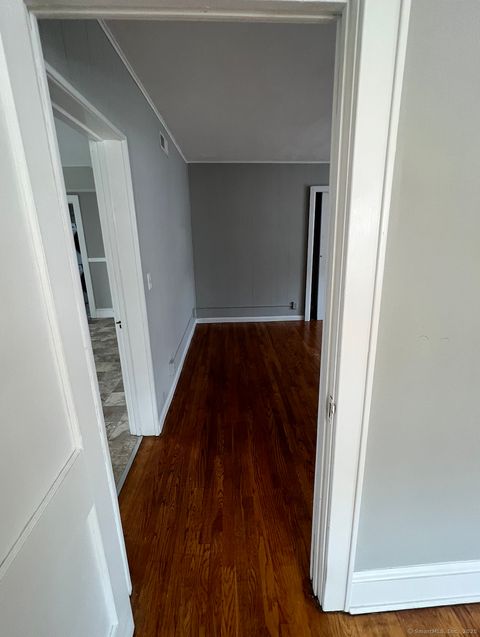 Tiny photo for 861 Farmington Avenue #2nd Floor, Berlin, CT 06037 (MLS # 24161333)