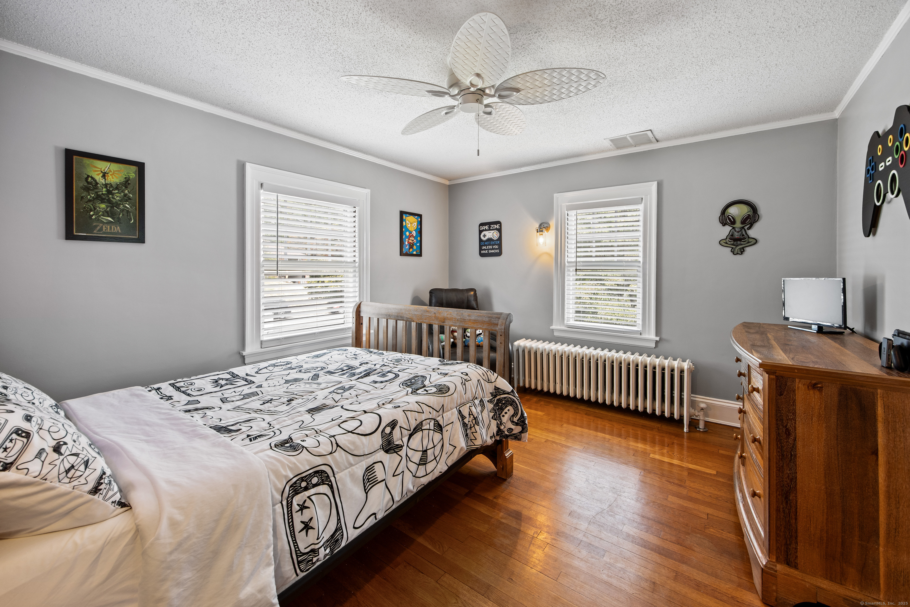 Wethersfield, Connecticut 06109, United States, 3 Bedrooms Bedrooms, ,3 BathroomsBathrooms,Residential,Coming Soon,198208