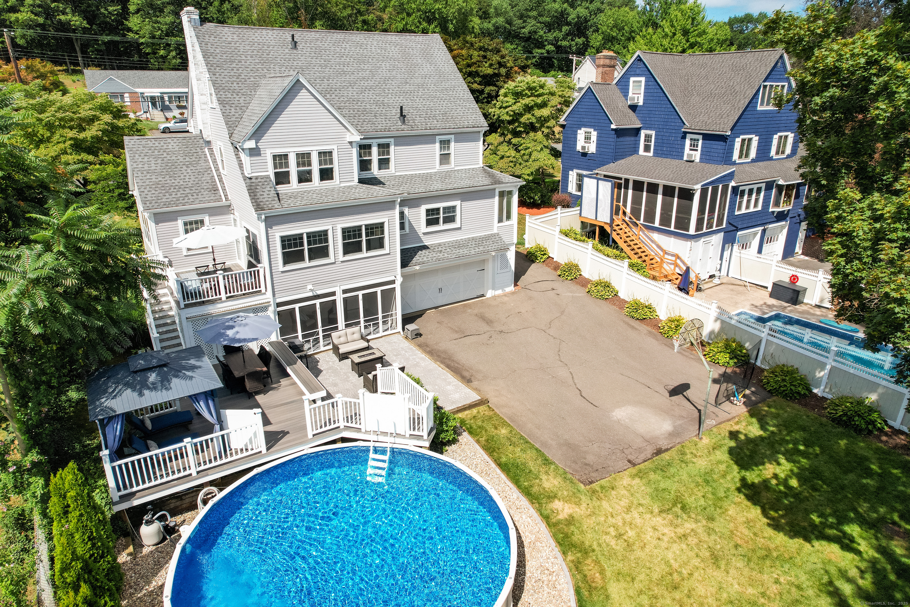 Wethersfield, Connecticut 06109, United States, 3 Bedrooms Bedrooms, ,3 BathroomsBathrooms,Residential,Coming Soon,198208