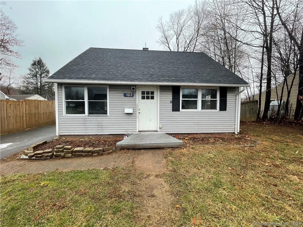 Photo of 163 Glen Hills Road, Meriden, CT 06451 (MLS # 24107198)
