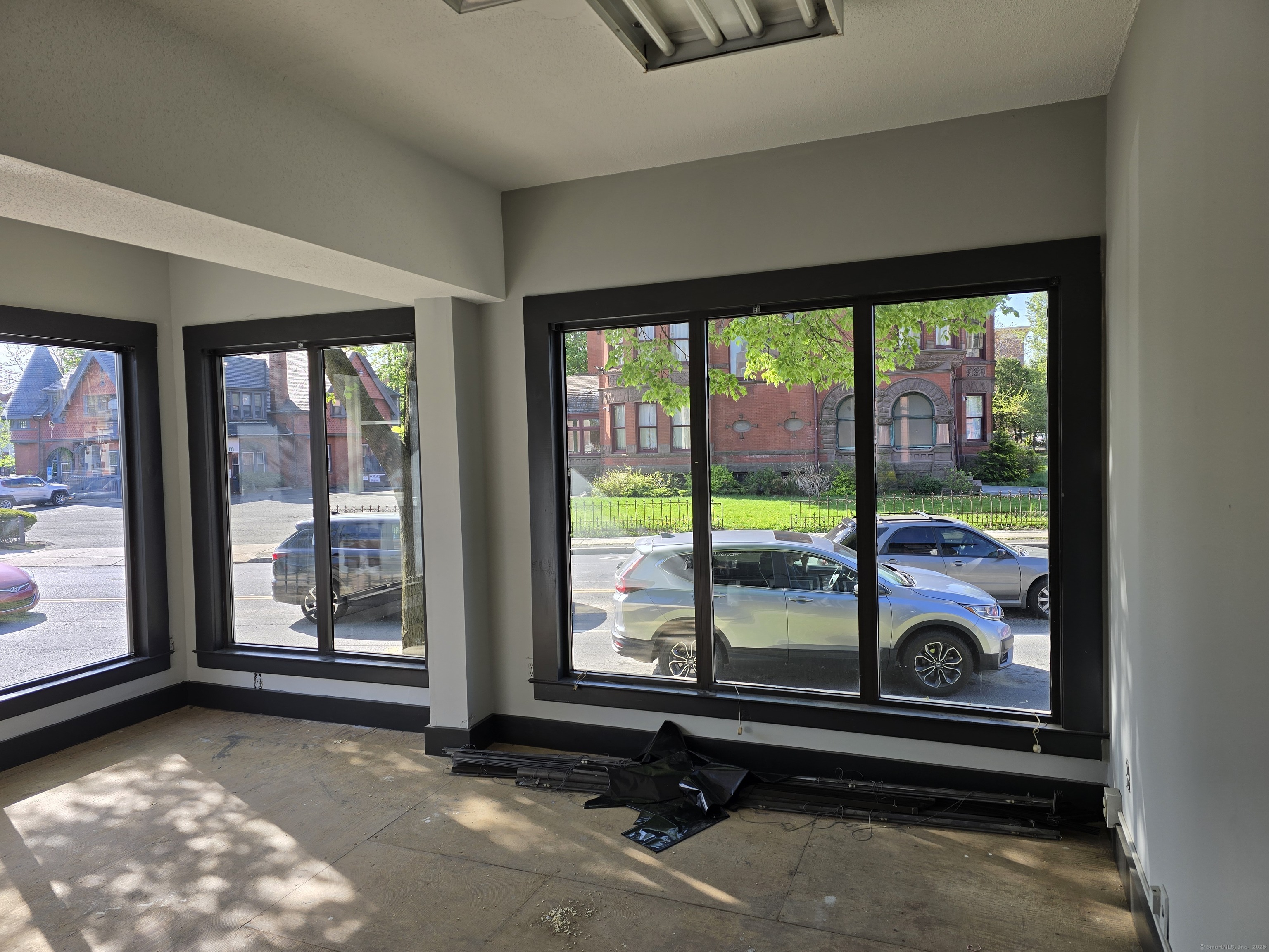 Hartford, Connecticut 06183, United States, ,Commercial,Coming Soon,120182