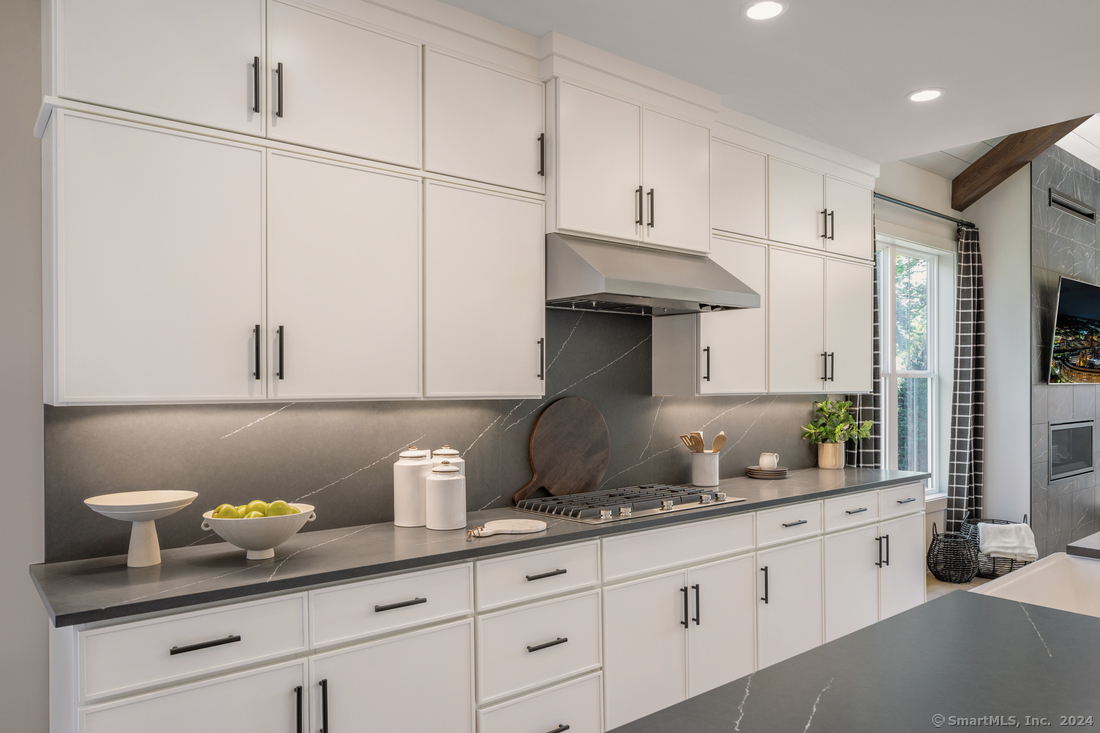 10 Hillcrest Drive 5