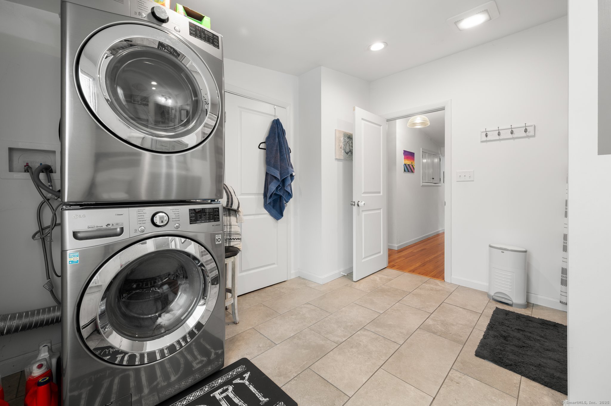 686 Squaw Rock Road, Plainfield, Connecticut image 12