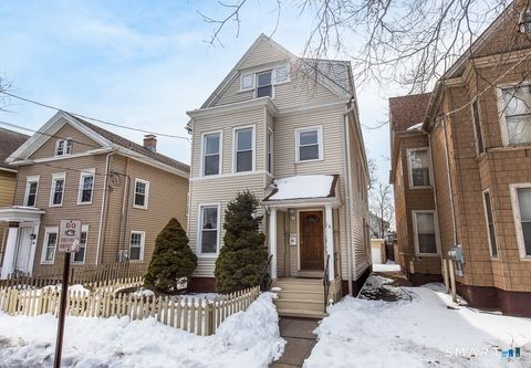 Photo of 16 Edwards Street, New Haven, CT 06511 (MLS # 24157545)