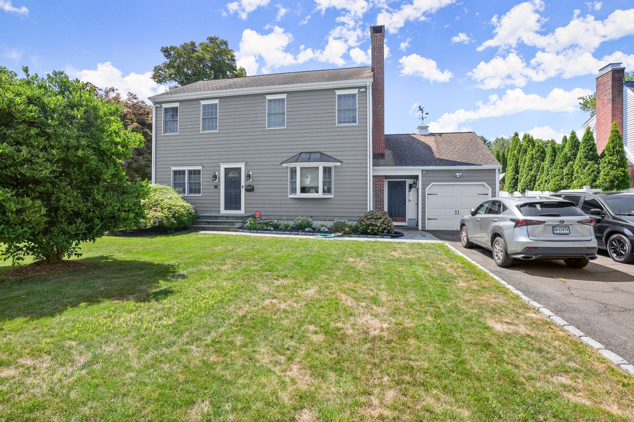 Property for Sale at Unity Road, Stamford, Connecticut - Bedrooms: 4 
Bathrooms: 4 
Rooms: 9  - $895,000