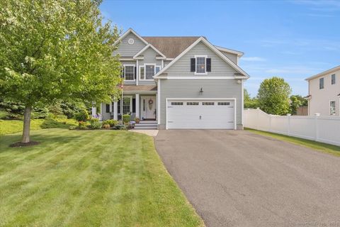 Single Family Residence in Southington CT 1 Fieldstone Lane.jpg