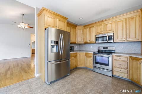 Tiny photo for 21 Merrigan Lane #21, Windsor Locks, CT 06096 (MLS # 24200009)