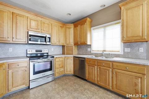 Tiny photo for 21 Merrigan Lane #21, Windsor Locks, CT 06096 (MLS # 24200009)