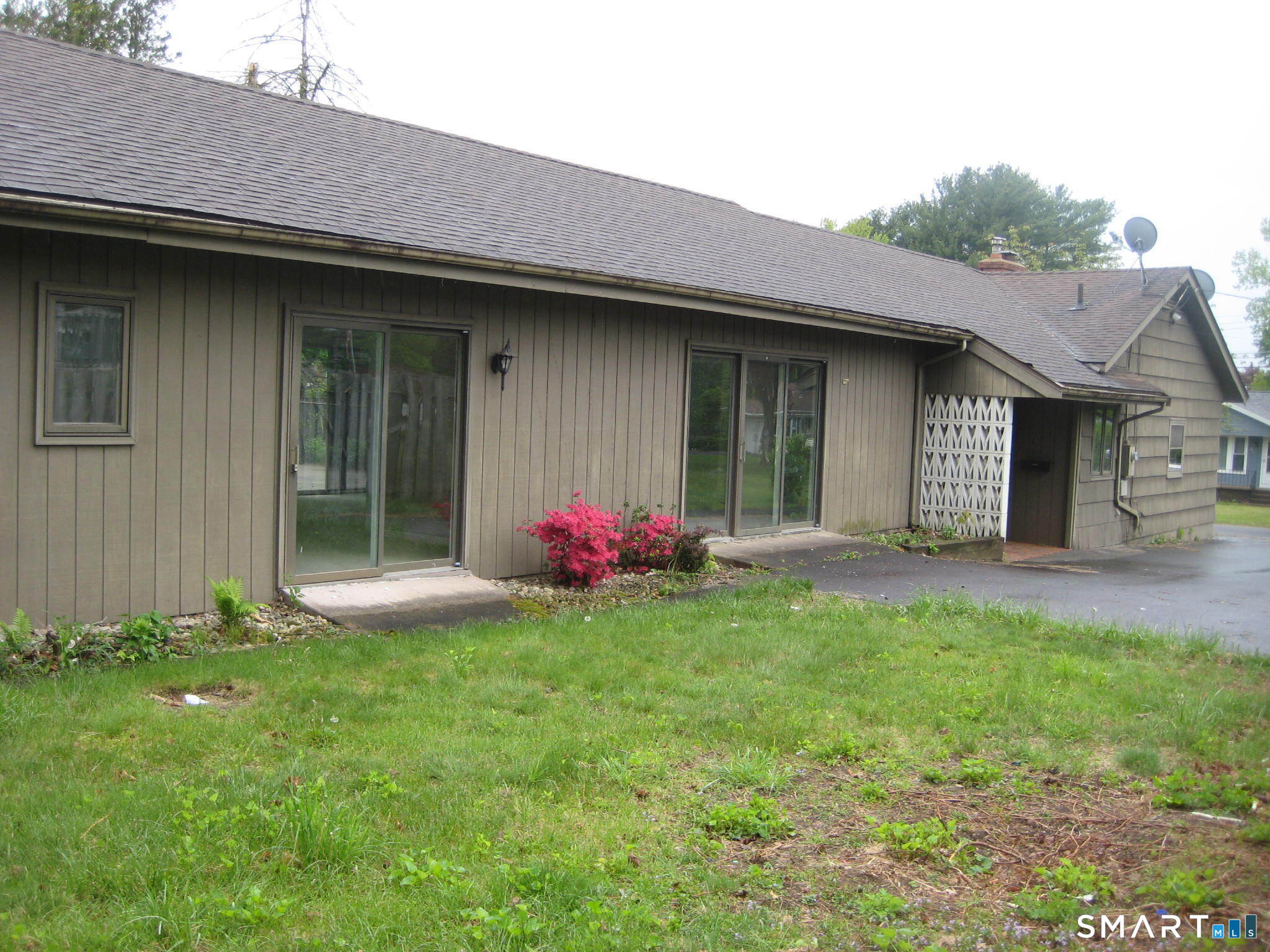 18 Summit Road