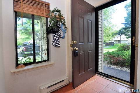 Tiny photo for 30 Simsbury Landing #30, Simsbury, CT 06070 (MLS # 24207342)