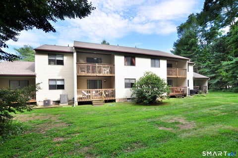 Tiny photo for 30 Simsbury Landing #30, Simsbury, CT 06070 (MLS # 24207342)