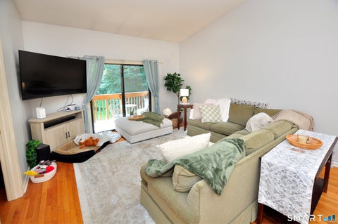 Tiny photo for 30 Simsbury Landing #30, Simsbury, CT 06070 (MLS # 24207342)