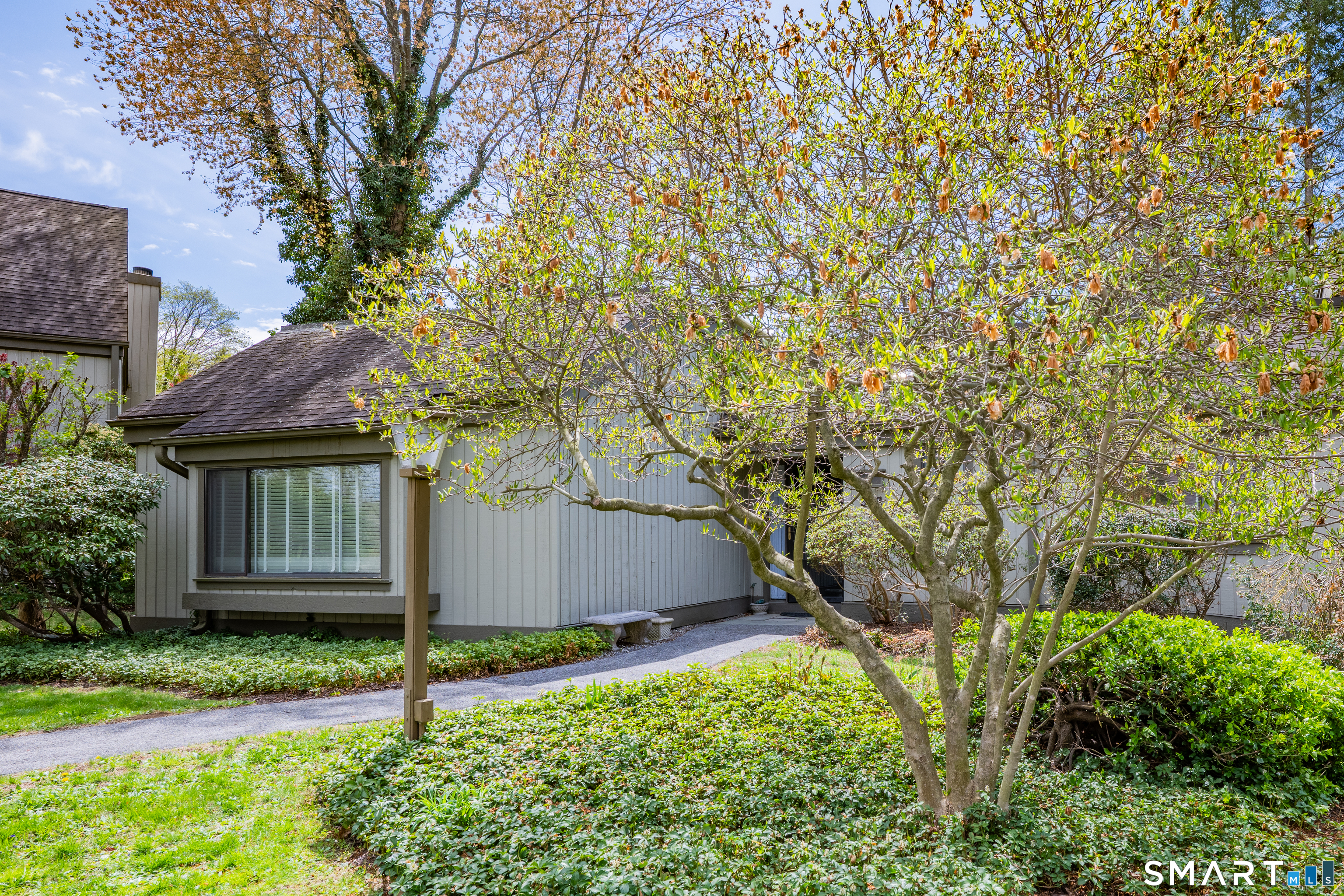 575 Heritage Village A