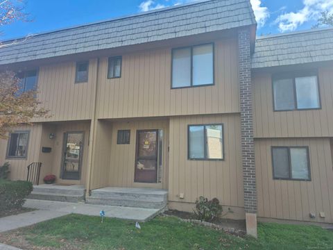 7 Willow Court 7 Cromwell CT 06416