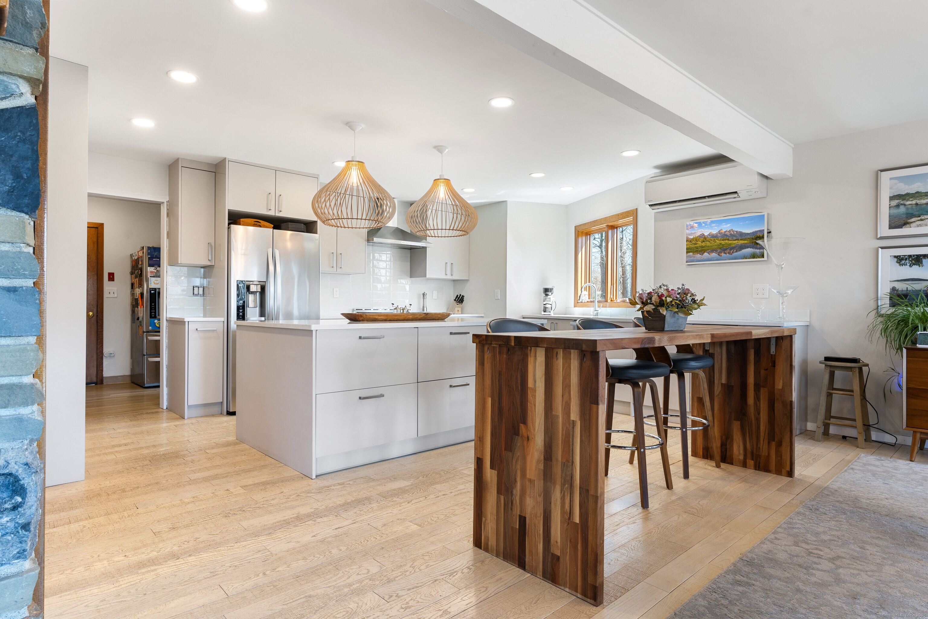 46 Wallace Road, Branford, Connecticut image 3