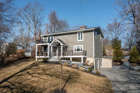 34 Indian Hill Road New Fairfield CT 06812