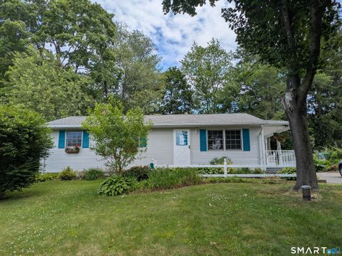 Photo of 16 Jan Drive, Vernon, CT 06066 (MLS # 24177040)