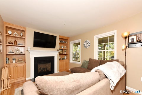 Tiny photo for 33 Longvue Drive, Wethersfield, CT 06109 (MLS # 24215981)
