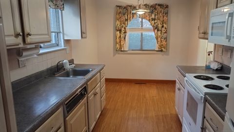 Tiny photo for 60 Engine House Road #D, Stratford, CT 06614 (MLS # 24135548)