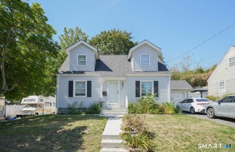 Photo of 37 Quaker Road, Hamden, CT 06517 (MLS # 24149382)