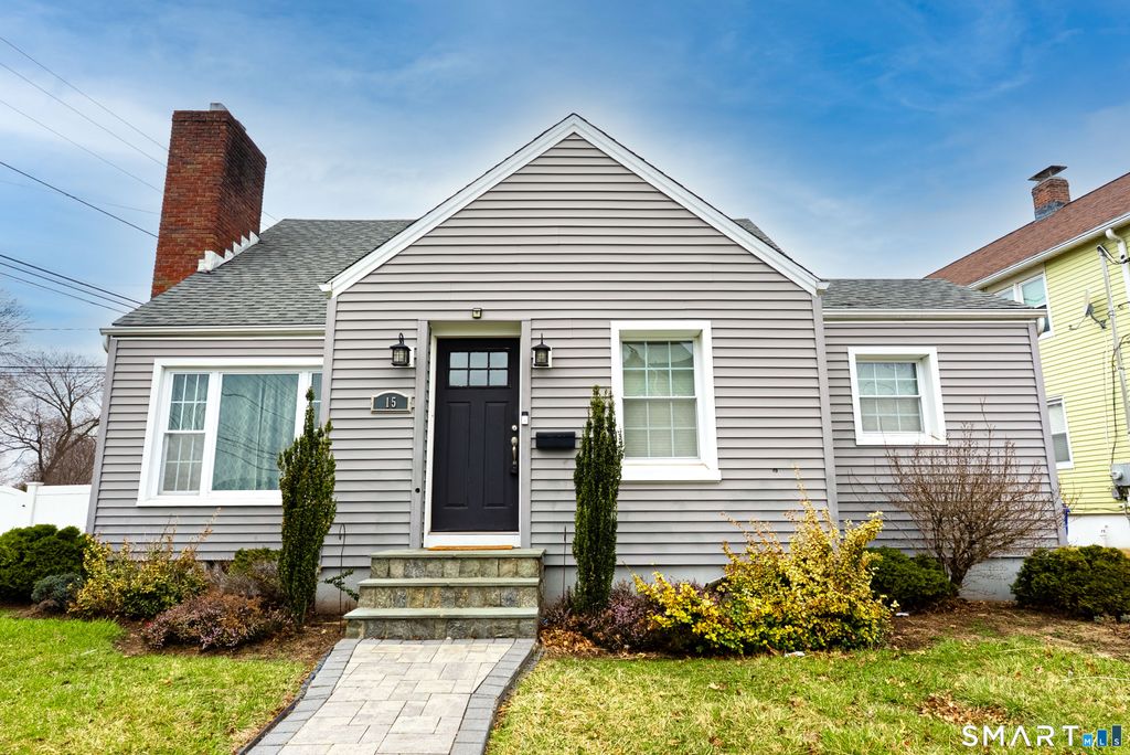 Photo of 15 Henry Avenue, Stratford, CT 06614 (MLS # 24166588)