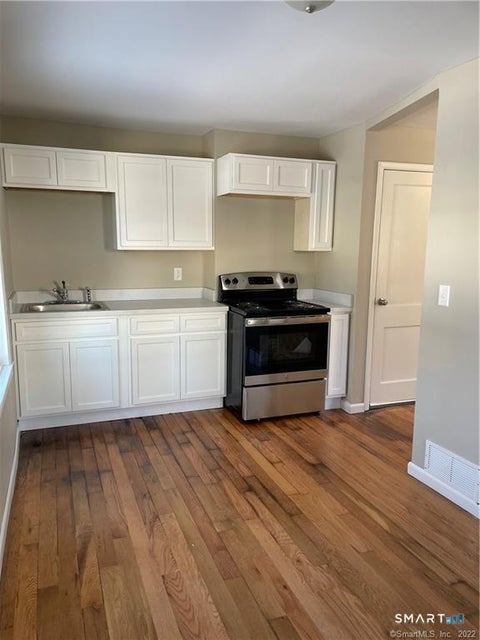 Photo of 45 Walnut Road, Rocky Hill, CT 06067 (MLS # 24207110)