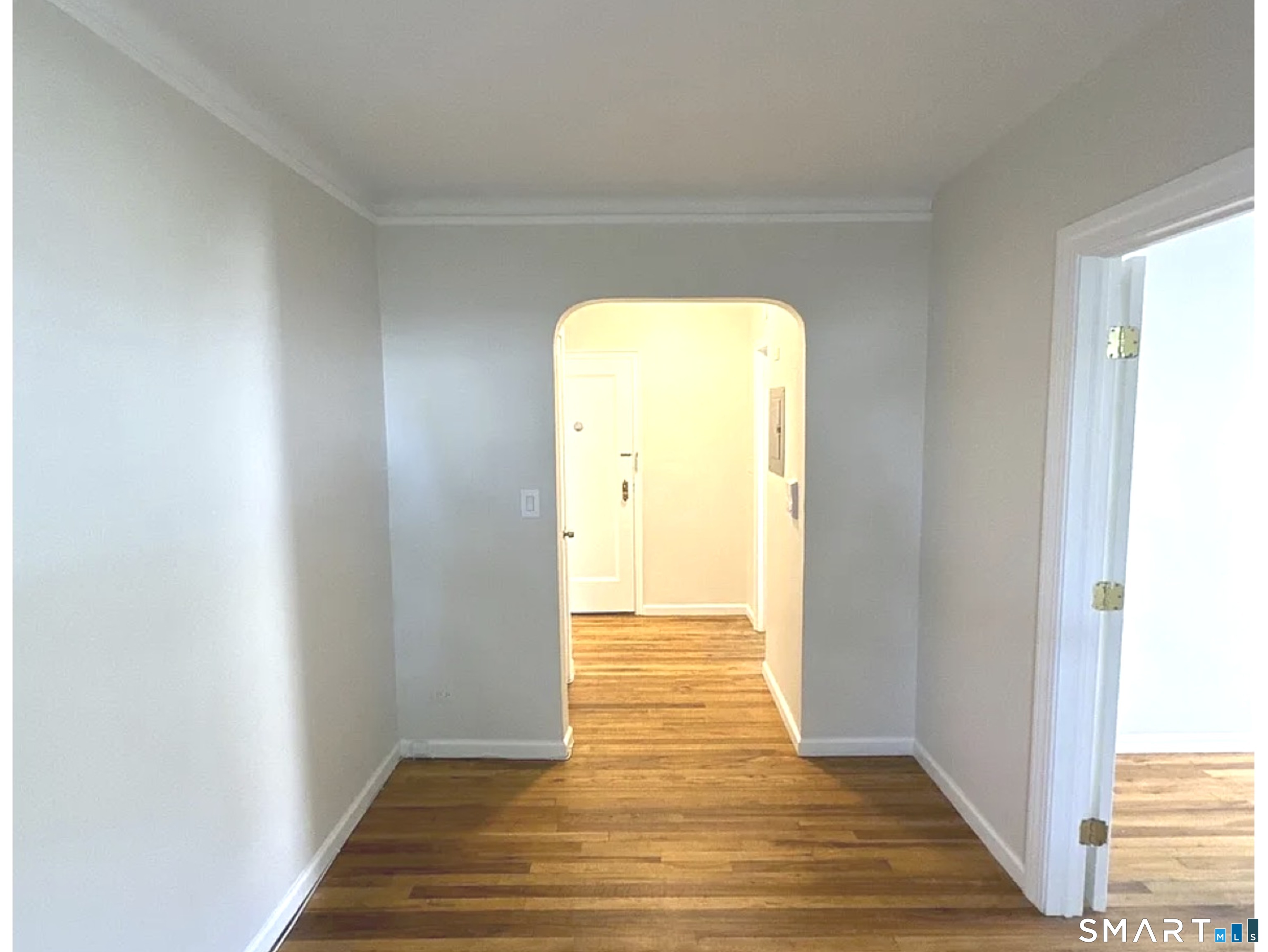 122 Woodside Green 1A