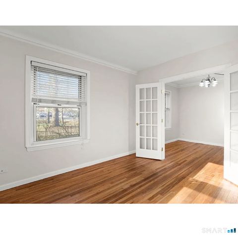 Tiny photo for 122 Woodside Green #1A, Stamford, CT 06901 (MLS # 24155933)
